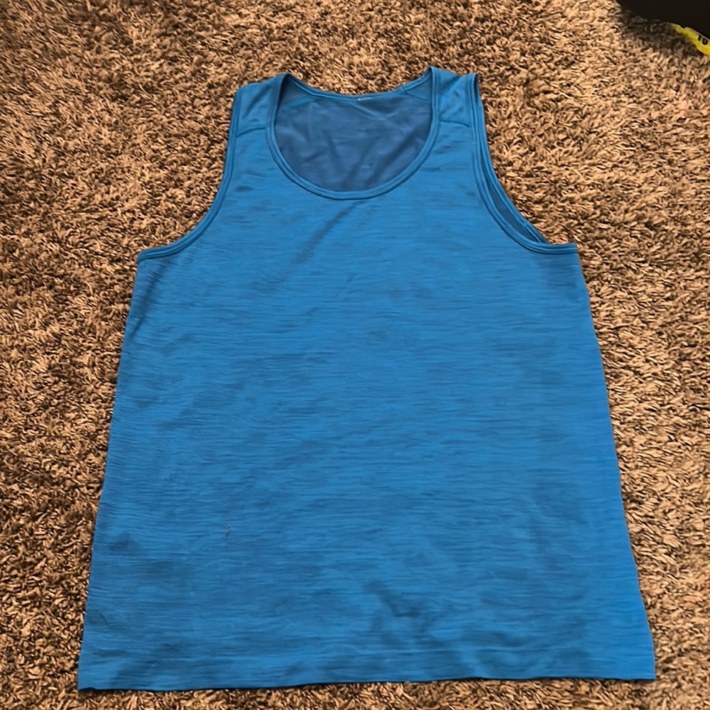 Lulu oversized tank